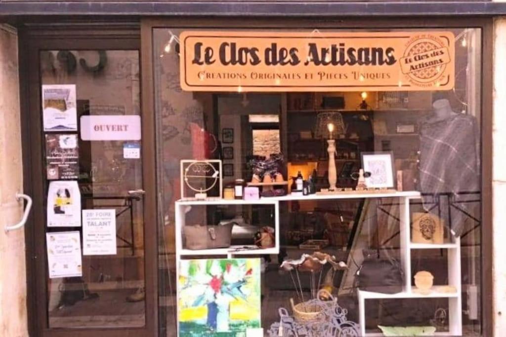 Le Wine Studio 若弗雷尚伯汀 外观 照片